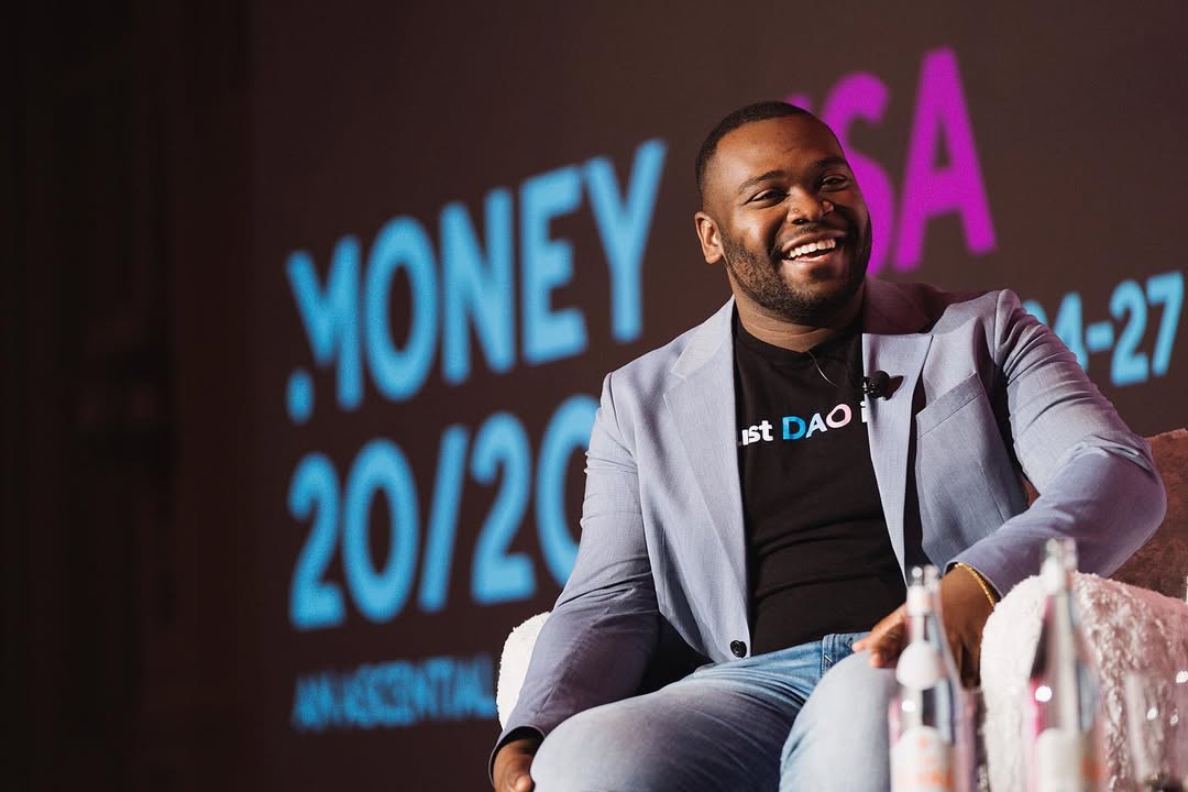 Ja'dan Johnson on stage Money2020